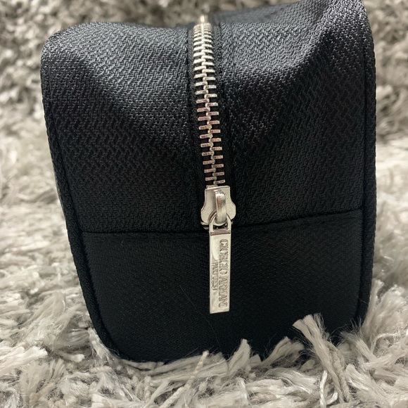 GIORGIO ARMANI PARFUMS Toiletry Bag - Picture 5 of 8
